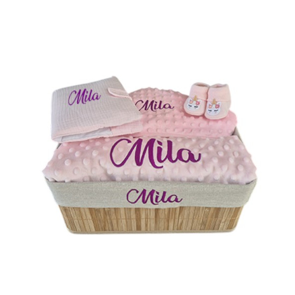 Corbeille cadeau naissance personnalisé