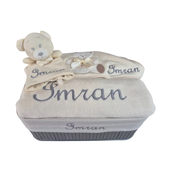 Corbeille cadeau naissance personnalisé