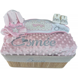 Corbeille cadeau naissance personnalisé