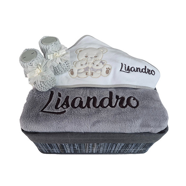 Corbeille cadeau naissance personnalisé