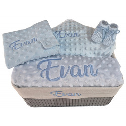 Corbeille cadeau naissance personnalisé