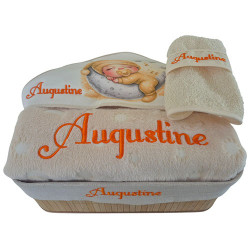 Corbeille cadeau naissance personnalisé