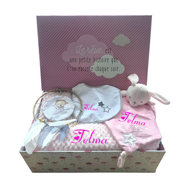 Corbeille cadeau naissance personnalisé