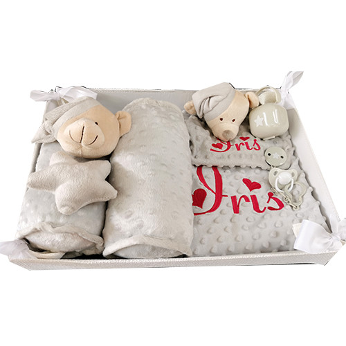 Corbeille cadeau naissance personnalisé