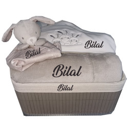 Corbeille cadeau naissance &quot;rêve de mes parents&quot; personnalisé