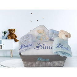 Corbeille cadeau naissance personnalisé
