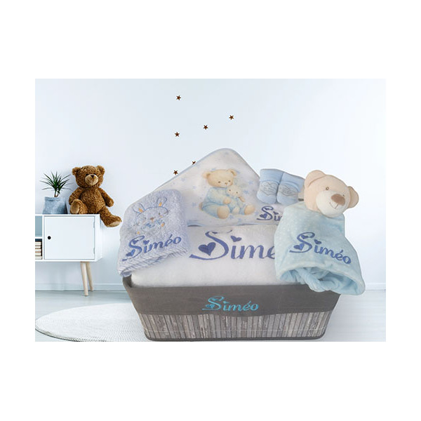 Corbeille cadeau naissance personnalisé