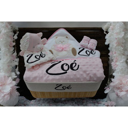 Corbeille cadeau naissance personnalisé
