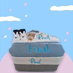 Corbeille cadeau naissance personnalisé