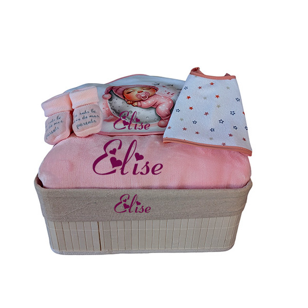 Corbeille cadeau naissance personnalisé