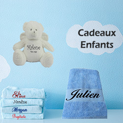 Broderie artisanale sur doudou enfant pour offrir en cadeau naissance